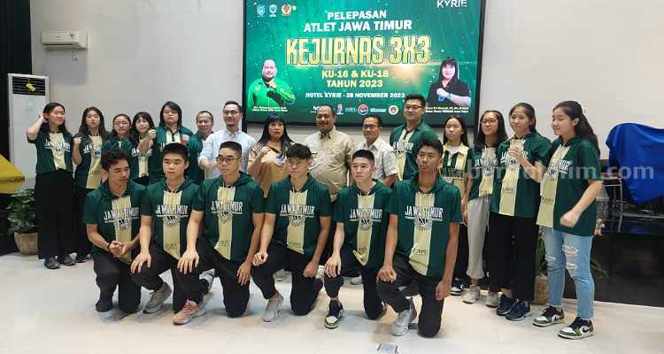 Basket KU jatim yang akan mengikuti kerjunas di Makasar. (Way)