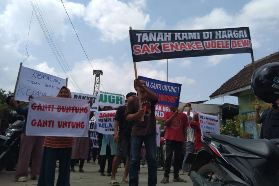 Protes Jalan Tol