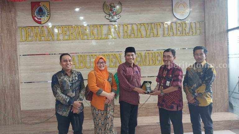 DPRD Blitar Kursus Kilat Soal Interpelasi dan Angket di Jember Selama 2 Jam