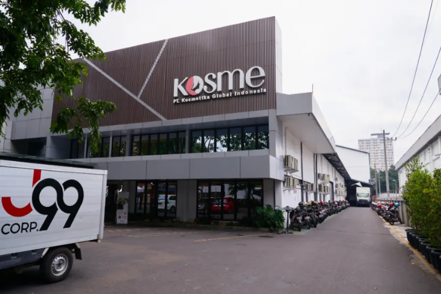 Kosme, Salah Satu Unit Bisnis J99 Corp., Menginspirasi Mahasiswa dan Beautypreneur di Universitas Kosme