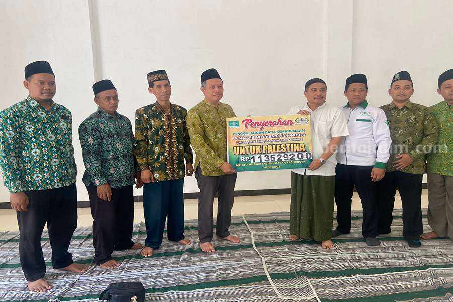 LP Ma'arif serahkan bantuan ke LazisNu untuk Palestina. (Foto/Istimewa)