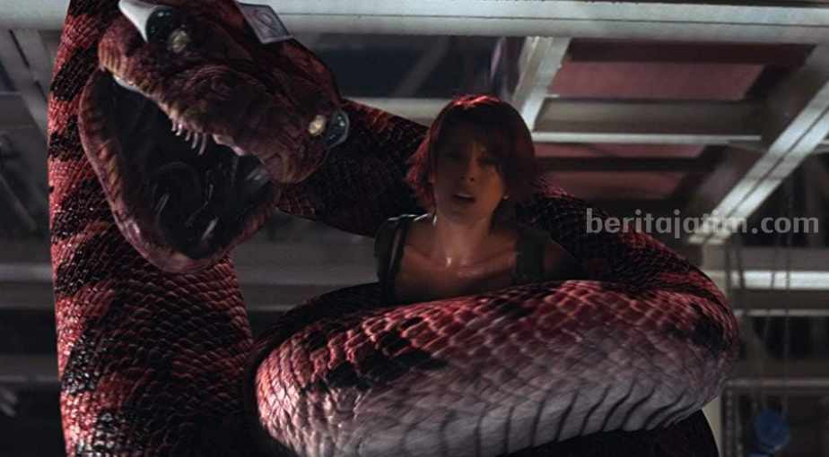 Tangkapan layar Film Boa vs Python yang Tayang di Bioskop Trans TV. (IMDb.com)