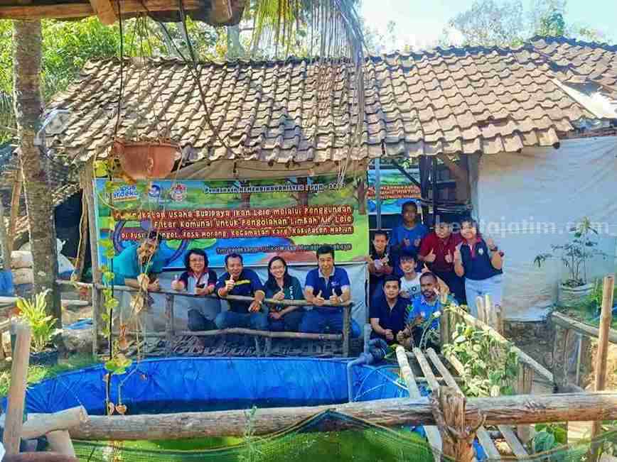 Alat Pengasap Lele Inovasi UKWMS, Dongkrak Semangat Warga Morang Madiun Berwirausaha alat