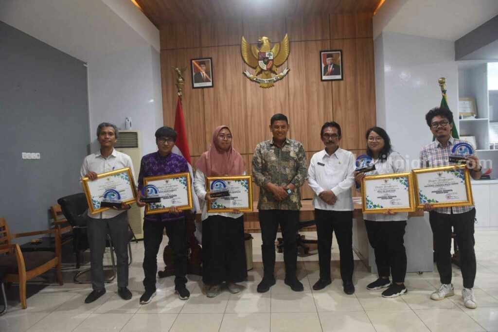 Raih Penghargaan APW 2023, Walkot Kediri Audiensi dengan KIM WhatsApp Image 2023-11-01 at 21.36.41 (1)_11zon