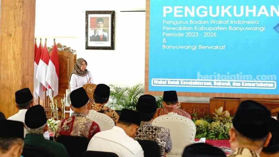 Bupati Banyuwangi Lantik Badan Wakaf Indonesia, Pesannya Harus Bisa Digital banyuwangi