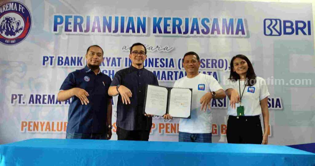 Proses kerjasama antara Arema FC dan BRI Malang Martadinata. (Dok Arema FC)