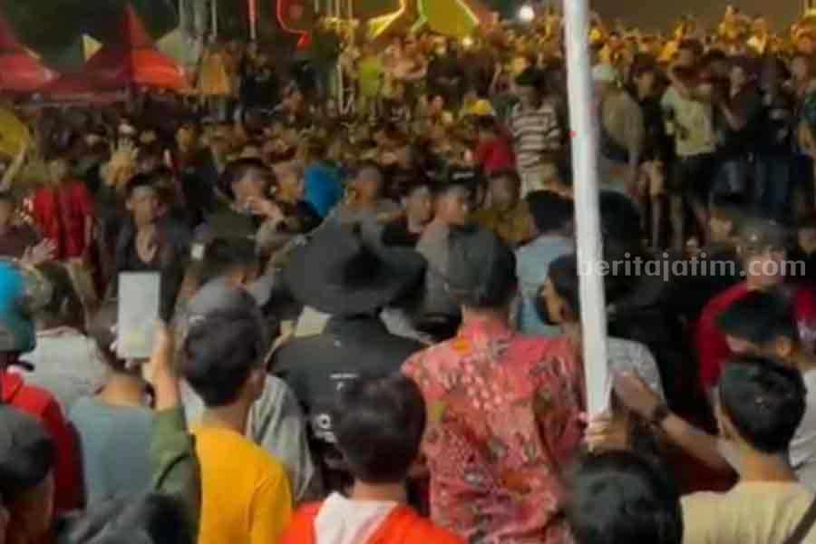 Kadisbudporapar Sumenep dan Penyelenggara Festival Diperiksa Suasana kericuhan yang terjadi saat gelaran Festival Dewi Cemara Sumenep.