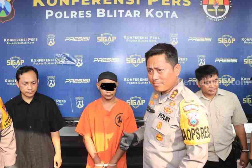 kerangka manusia di blitar