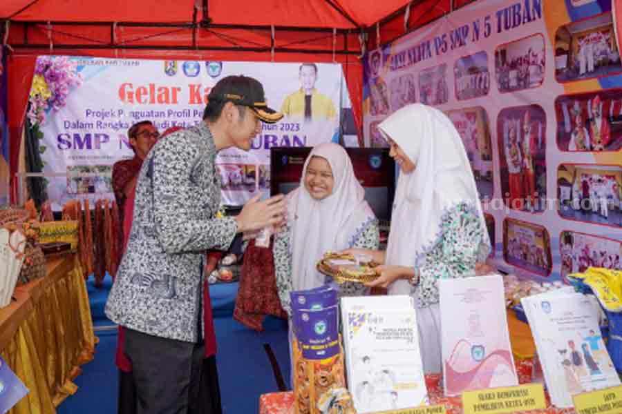 Bupati Tuban Aditya Halindra Faridzky saat berada di dalam acara Student Festival Week 2023.