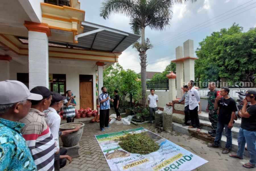 Dosen IPB Ajak Peternak Magetan Bikin Pakan Awetan