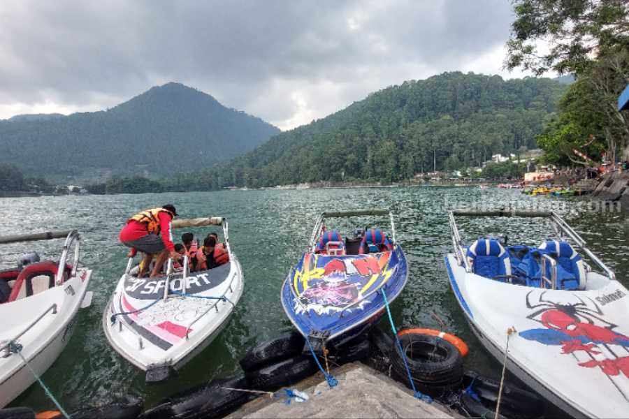 Segini harga tiket Telaga Sarangan Magetan saat Nataru.