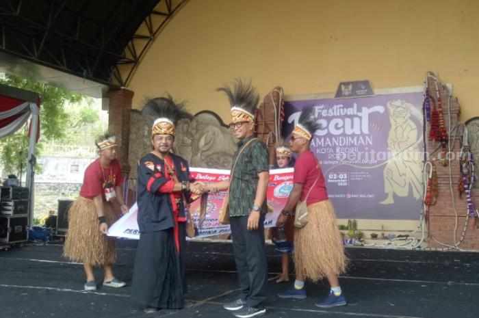 Festival Pecut Samandiman Kediri Diikuti 150 Peserta