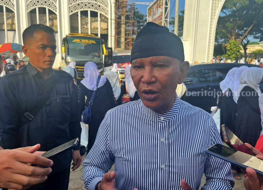 Ketua DPD PDI Perjuangan Jawa Timur, Said Abdullah usai acara Istighosah bersama Siti Atikoh Ganjar di ponpes Bayt Al-Hikmah Kota Pasuruan, Selasa (19/12/2023).[Ademasrio].