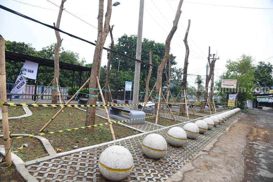Taman Dermaga di selatan sungai Magersari Sidoarjo