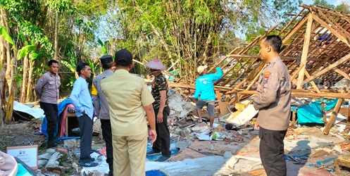 Kapolres Lamongan Segera Bangun Rumah Warga Terdampak Bencana