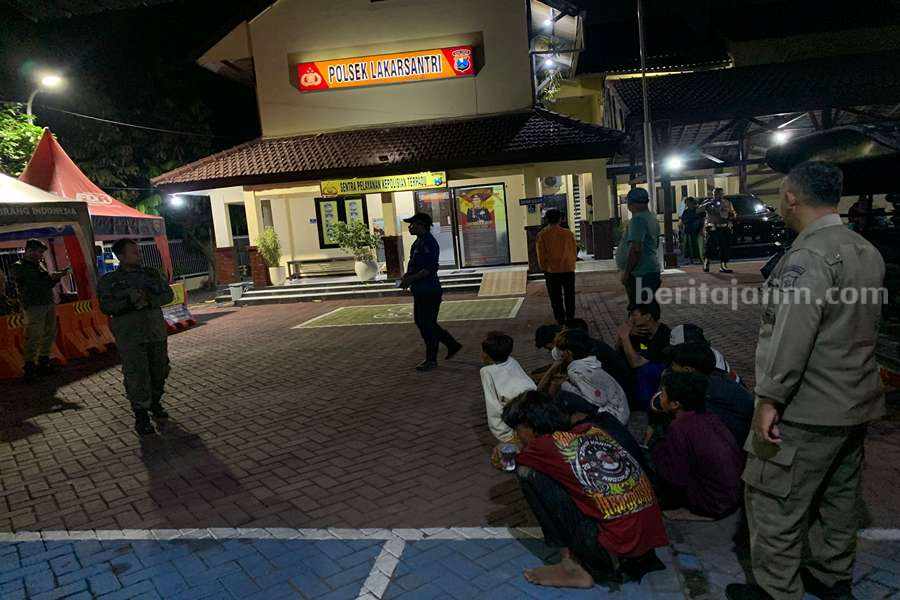 10 Anak Bawa Sajam di Sholawatan Surabaya Diamankan Polisi Polsek Lakarsantri