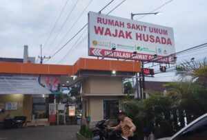 korban baliho caleg