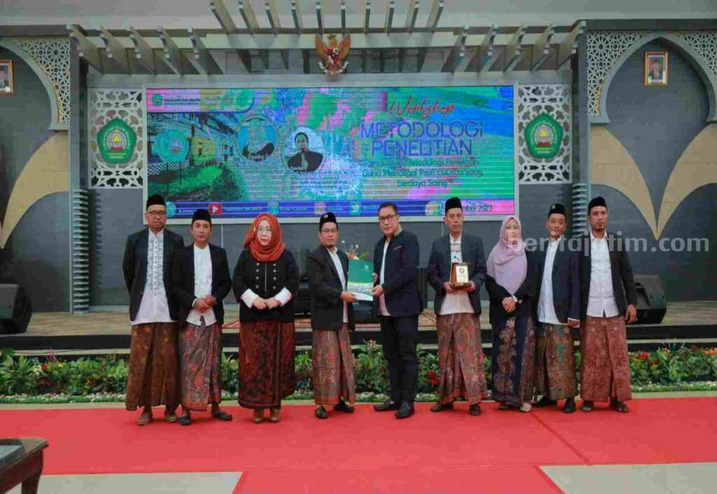 FEB Unisma Siapkan Lulusan Kompeten dengan Workshop Penguatan Metodologi Penelitian FEB Unisma adakan workshop metodologi penelitian untuk mahasiswa (Foto: Istimewa)