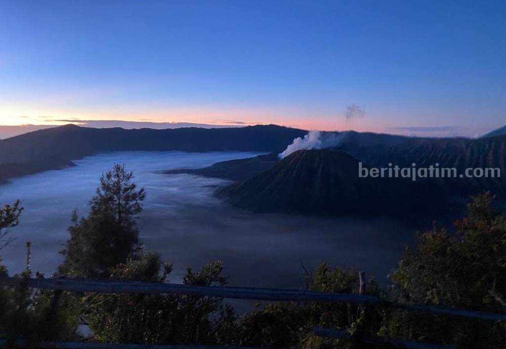 Ingin Berlibur ke Bromo? Berikut Harga Paket Trip saat High Season Suasana di gunung Bromo (Foto: Dokumentasi temenhealing.id)