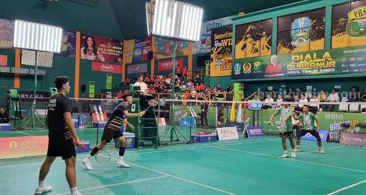 PB Tjakrindo Bayu Kencana Juara Umum Bulutangkis Piala Gubernur Jatim Kejuaraan Bulutangkis Piala Gubernur Jatim 2023. (Way)