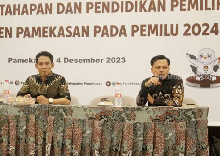 Mahasiswa Digembleng Pemikiran Tokoh Politik dan Demokrasi