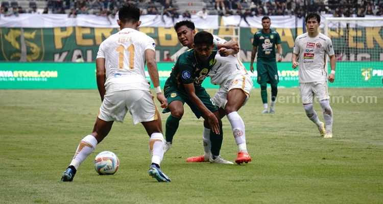 Thomas Doll Kecewa Hasil Imbang di Kandang Persebaya