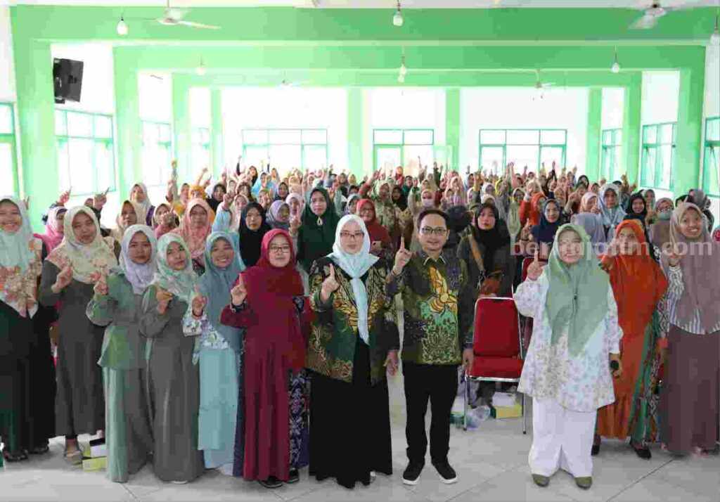 Sekjen PKB Tetapkan 2.000 Emak-emak di Malang Raya Jadi Jubir AMIN pasangan amin