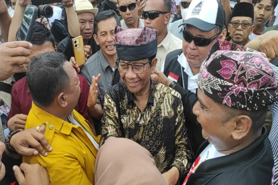 Mahfud MD Akan Putihkan Hutang Nelayan dan Petani Banyuwangi