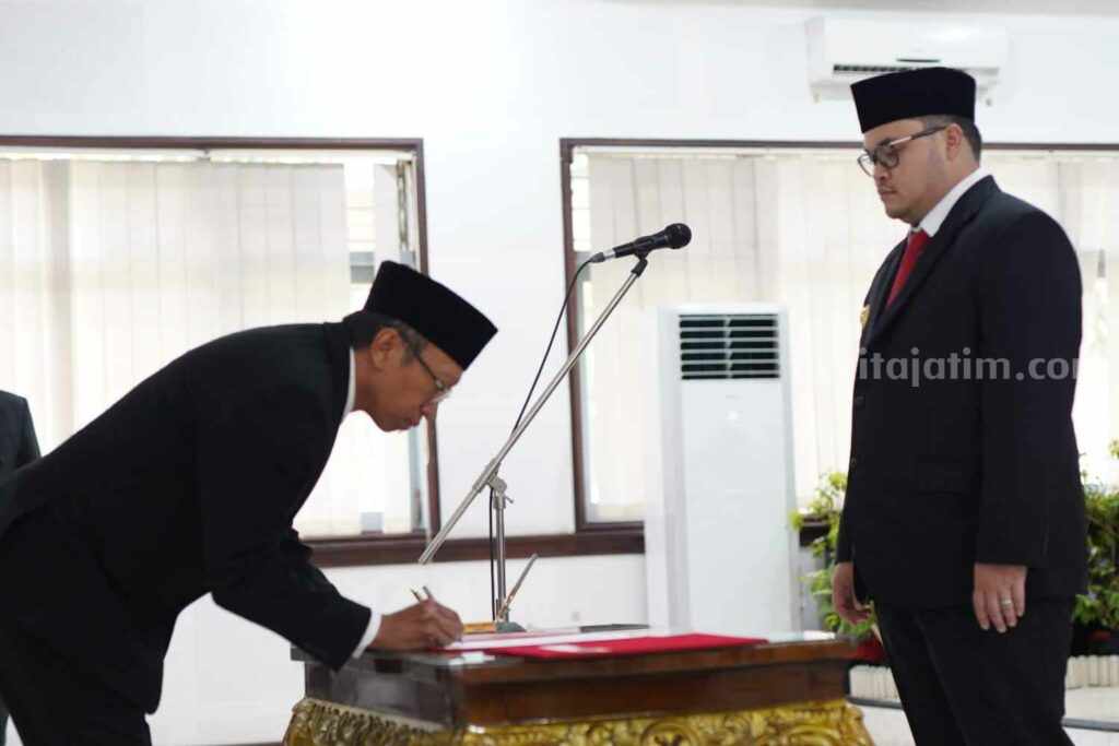 Lantik Pejabat, Bupati Kediri Tekankan Pentingnya Loyalitas dan Kejujuran