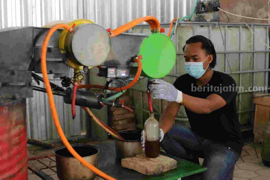 Mengharap Berkah dari Tumpukan Sampah di Bojonegoro Bank Sampah