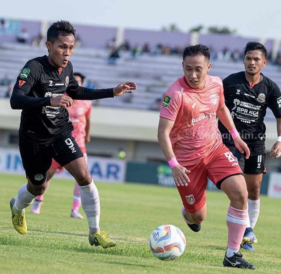 Persela Lamongan Vs Persipa Pati [foto : istimewa]