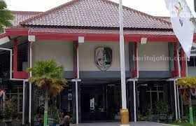 Kantor Pemerintah Kabupaten Sampang (Foto: Zamachsari/beritajatim.com)