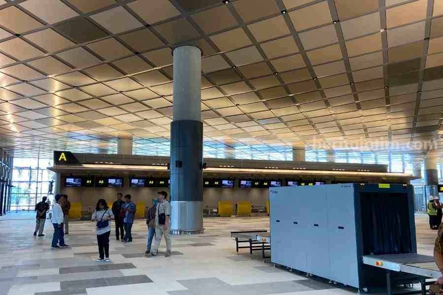Tiket Mudik Jakarta-Kediri Lewat Bandara Dhoho Kediri Sudah Tersedia interior bandara kediri