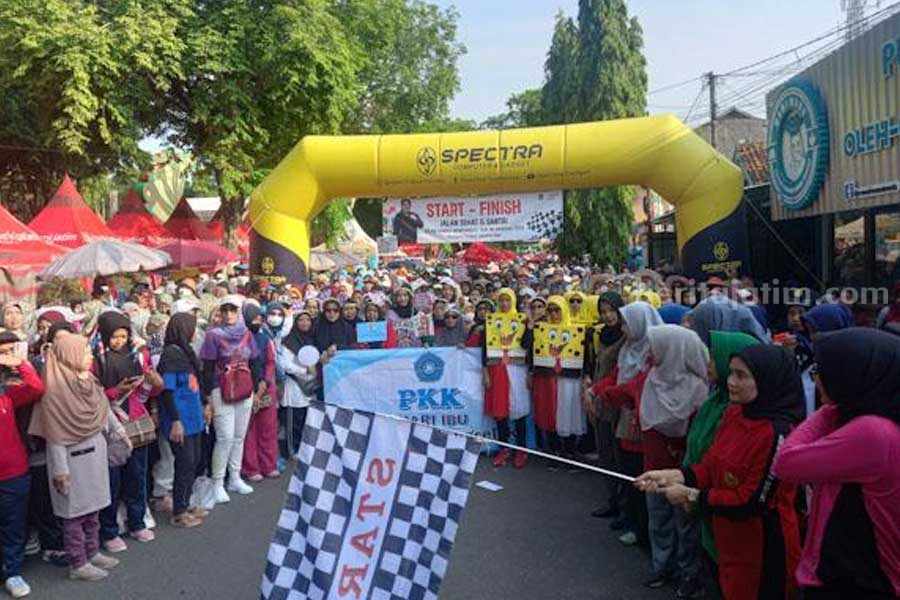 JJS khusus perempuan di Sumenep diikuti oleh ribuan orang.