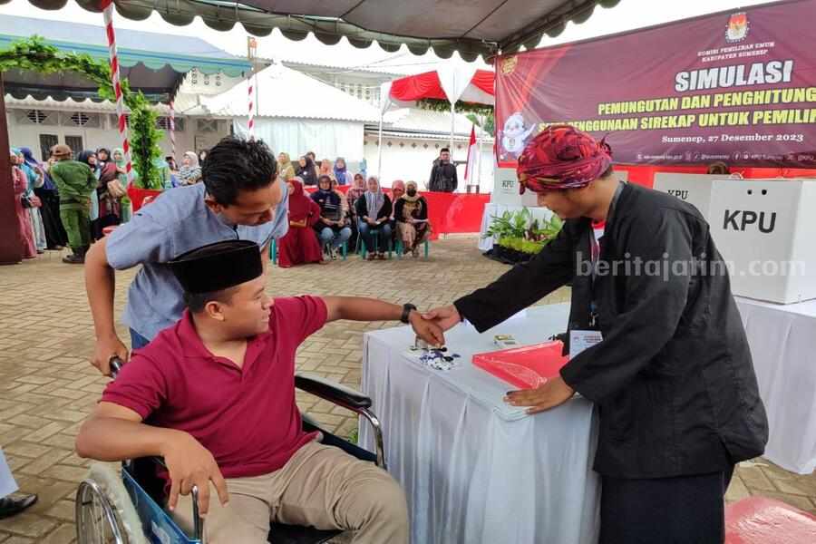 Simulasi pemilu di KPU Sumenep