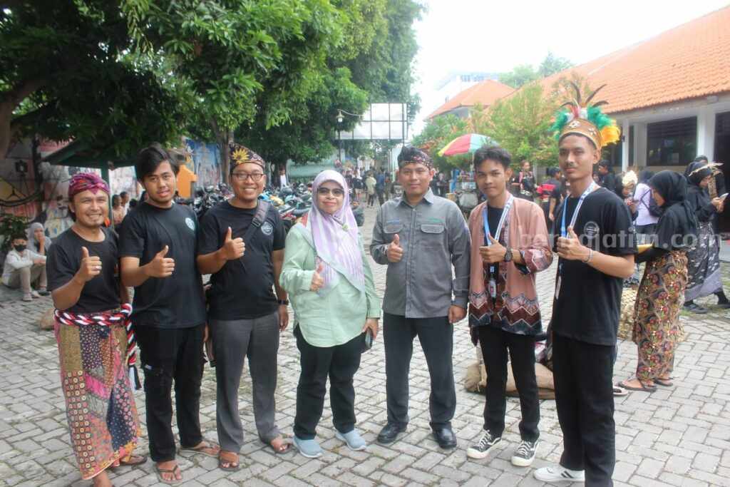 Kirab Budaya PMM-3 Abhirama Umsida Berlangsung Meriah Kirab Budaya Pesona Budaya Sidoarjo: Merayakan Keberagaman Nusantara