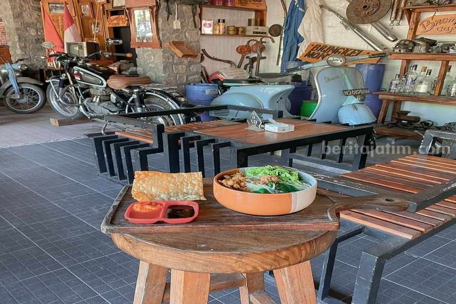 6 Kafe Murah Tapi Mewah di Blitar untuk Kerja dan Nugas Ilustrasi Cafe