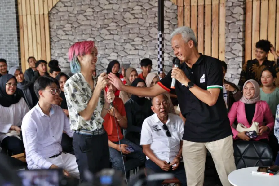 Ganjar Pranowo Ngobrol Bareng Anak Muda di Purbalingga Ganjar di Purbalingga