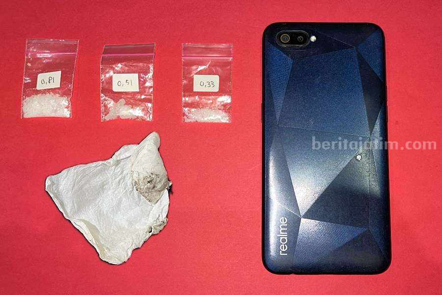 Sejumlah barang bukti yang diamankan Satresnarkob Polres Pasuruan.