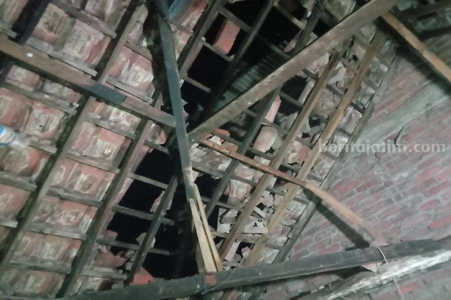 Sejumlah rumah warga yang rusak akibat puting beliung.
