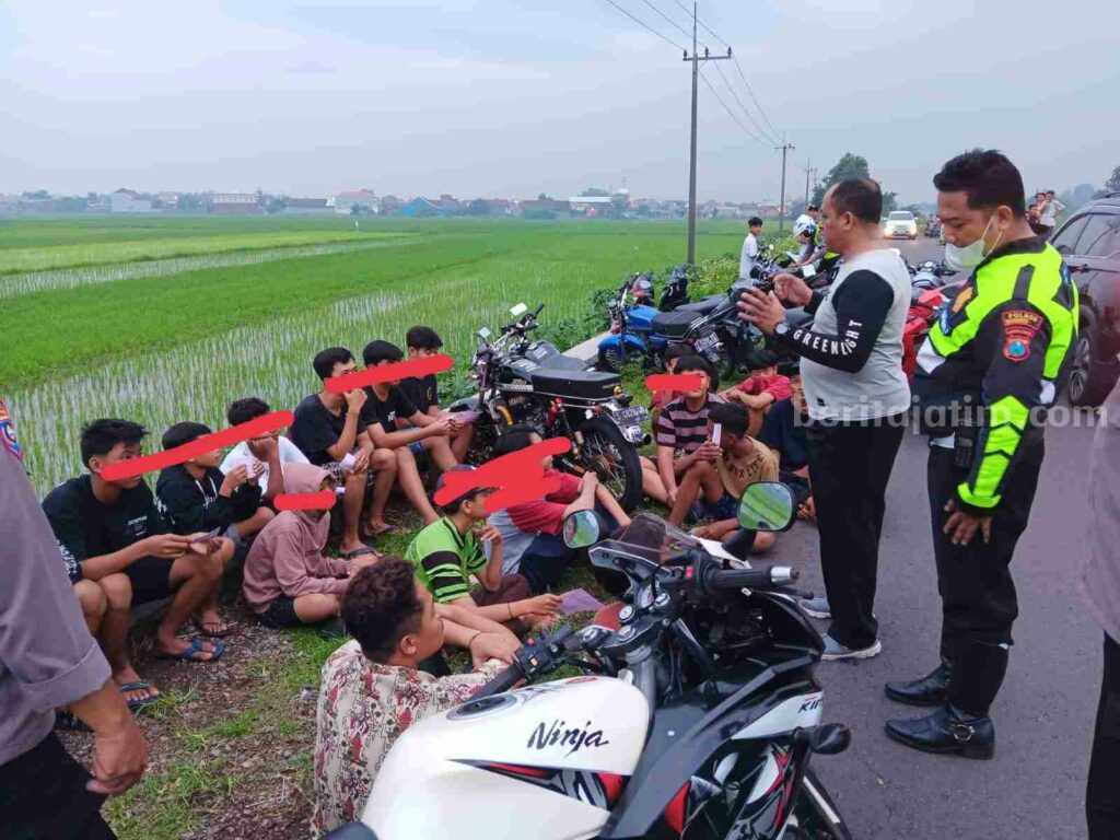 19 Motor Pelaku Balap Liar di Mojokerto Diamankan Foto Berita Jatim