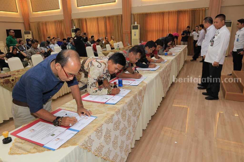 Kemenkumham Jatim Kucurkan Rp6,3 Miliar ke LBH Foto Berita Jatim
