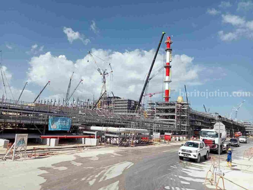 Foto proyek smelter PTFI di kawasan JIIPE Gresik meningkatkan nilai investasi di Gresik.