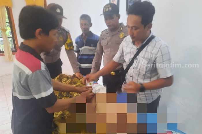 Ibu Berteduh, Bocah di Kediri Meninggal di Selokan