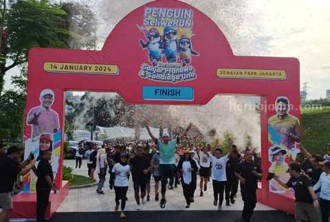 Ganjar: Pak Sandi Larinya Kencang Bener foto beritajatim