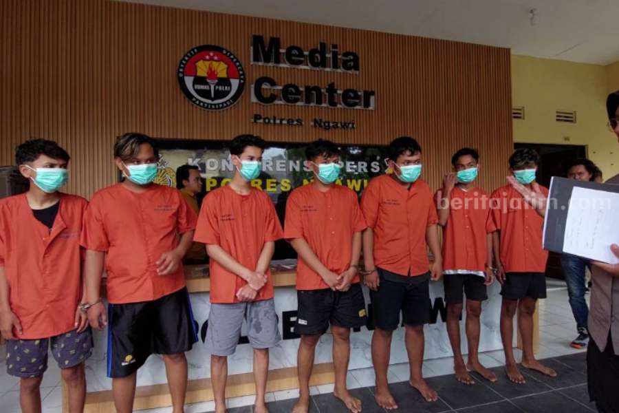 Polres Ngawi Tetapkan 11 Tersangka Pembakaran Motor saat Bentrok Perguruan Silat Foto Berita Jatim