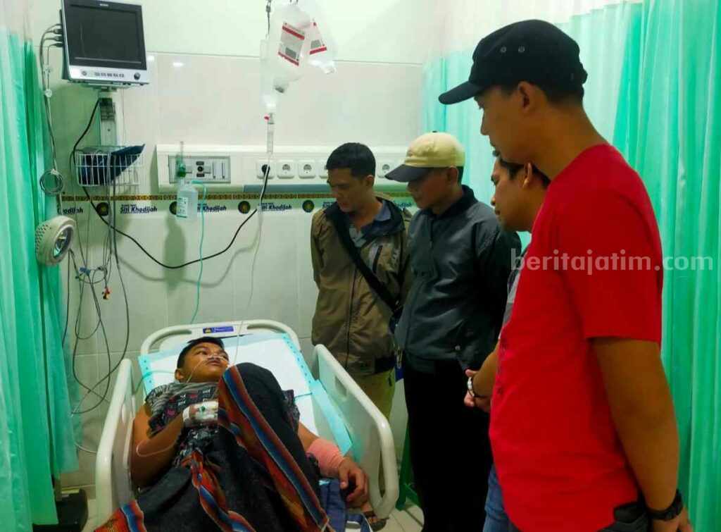 Warga Gresik Dibacok karena Gagalkan Aksi Curanmor Foto Berita Jatim