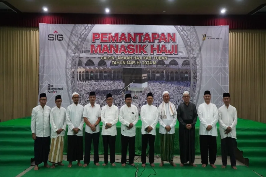 PT SIG Tuban Beri Bimbingan Manasik Haji Kepada Ratusan Calon Jemaah SIG Tuban