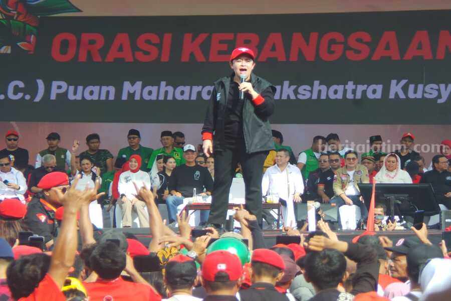 Puan Serukan Kader PDIP Solid di Hajatan Rakyat Sidoarjo Foto Berita Jatim