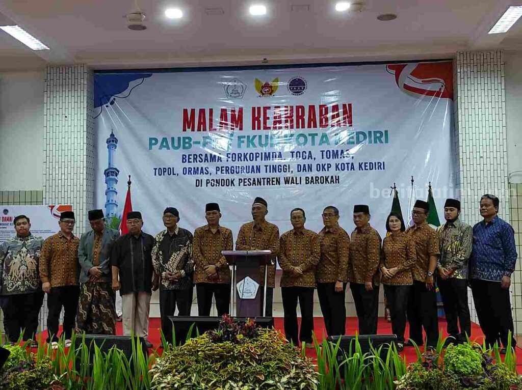 PAUB-PK/FKUB Kediri Deklarasi Pemilu Damai di Ponpes Wali Barokah Foto Berita Jatim